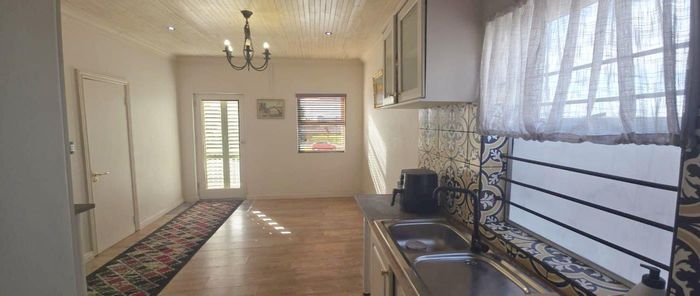 Property #2394805, Apartment Rental Monthly in Grassy Park