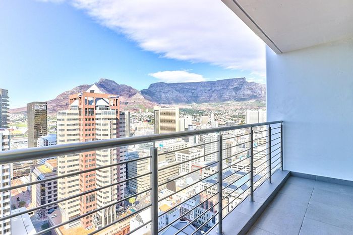 Property #1964848, Apartment pending sale in Cape Town