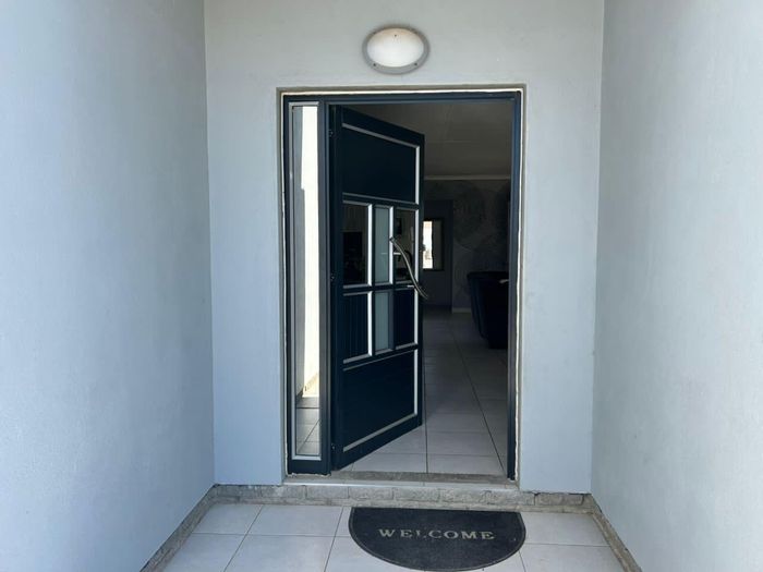 Property #2392024, House For Sale in Tamariskia