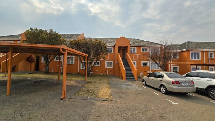 2 Bedroom Apartment To Rent in Meyersdal with private patio and garden access.