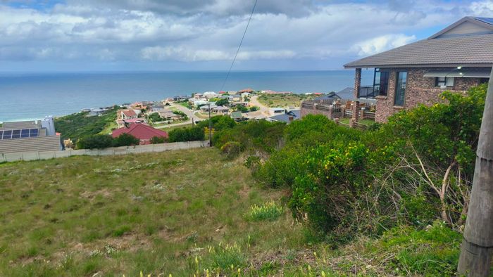 Vacant Land Residential in Dana Bay: 869m2 with sea views and nature access.