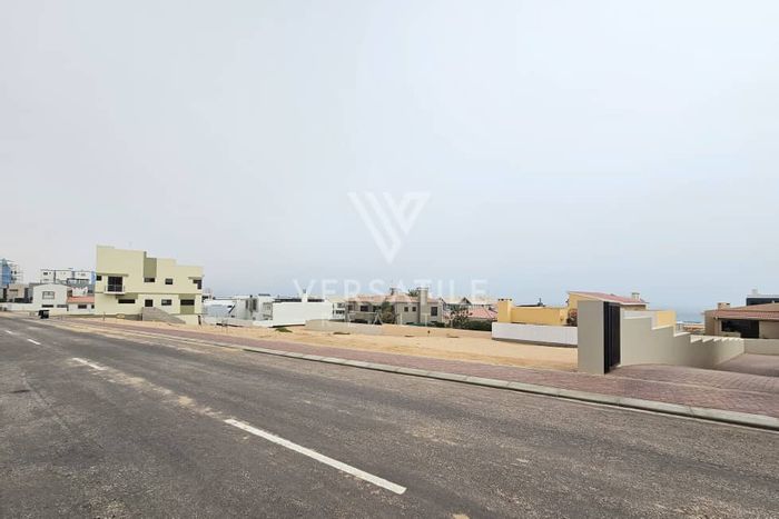 Property #2064543, Vacant Land Residential pending sale in Long Beach