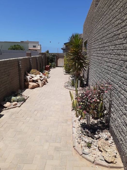 Property #1998676, House for sale in Henties Bay