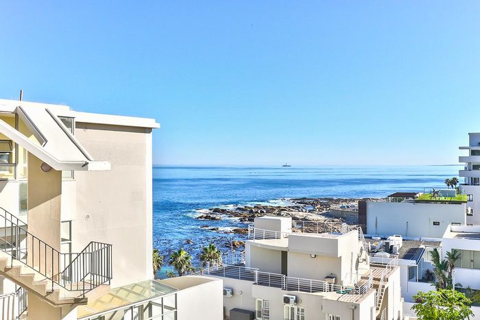 Property #2079278, Apartment sold in Bantry Bay