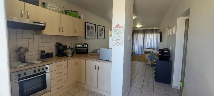 Property #2257603, Apartment Sold in Long Beach