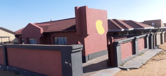 Property #2150583, House for sale in Mabopane