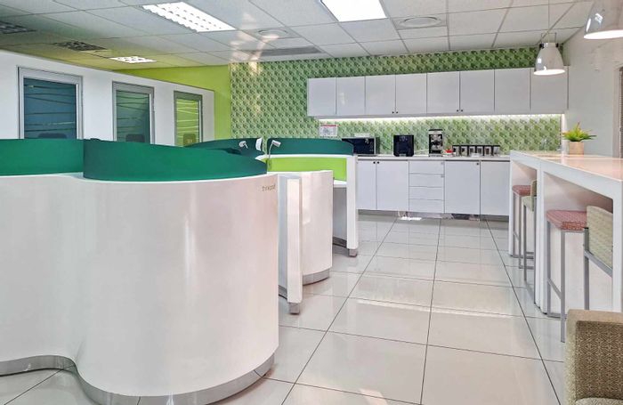 Office to Rent in Nelspruit Town with coworking access and networking events.