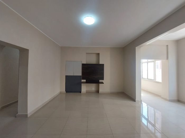 For Sale: Apartment in Durban Central with sea views, garage, and open plan living.