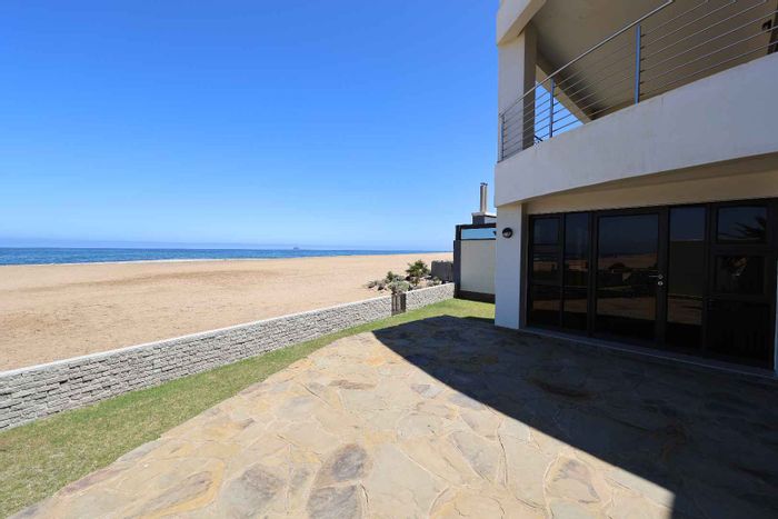 For Sale: Spacious Long Beach house with 4 bedrooms, indoor BBQ, and double garage.