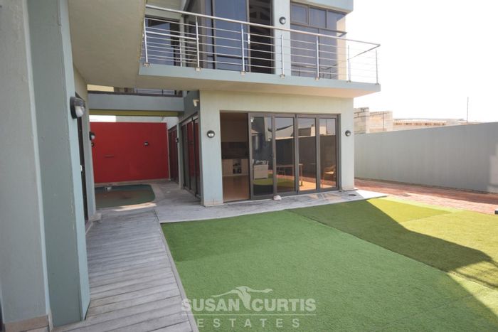 Ocean View House For Sale: Private Pool, Guest Suites, Roof Deck, Secure Location