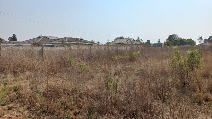 Property #2069257, Vacant Land Residential for sale in Henley On Klip