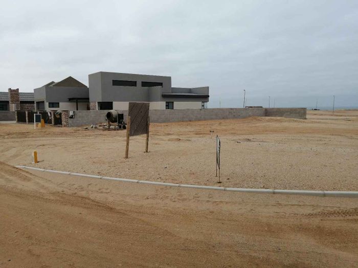 Vacant Land Residential For Sale in Henties Bay Central - 561sqm Corner Erf.