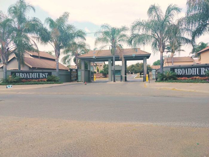 For Sale: 3-Bedroom Townhouse in Pomona with garden, double garage, and security.