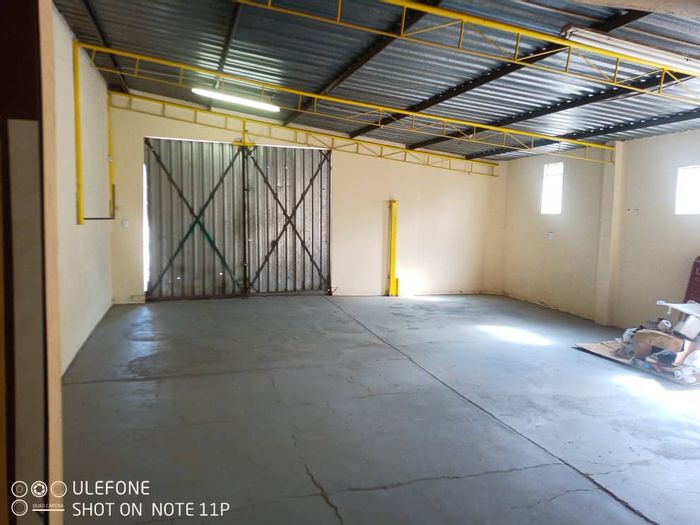 Property #2166298, Industrial rental monthly in Southern Industrial