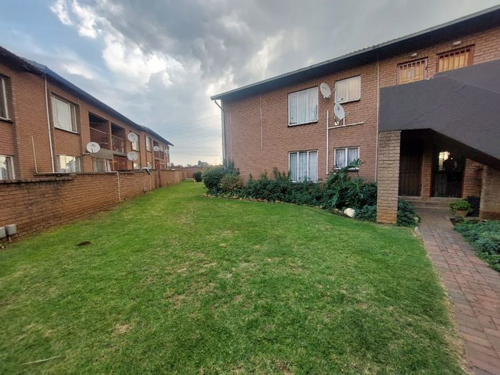 Alberton Townhouses to rent