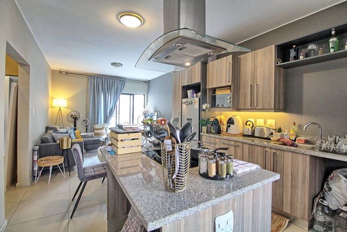 Rivonia Apartment For Sale: Ground floor, security estate, pool, clubhouse, fiber internet.