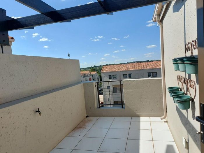 Property #2207570, Apartment for sale in Lonehill