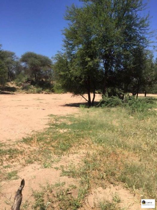 Okahandja Central Small Holding For Sale: Fenced, waterhole, livestock allowed, foreign investment.