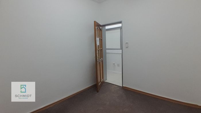 Property #2387378, Office Rental Monthly in Southern Industrial Area