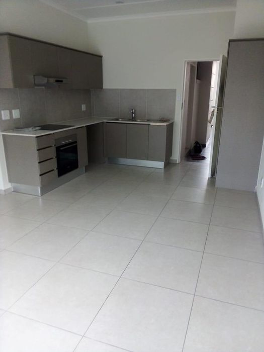 Property #2255249, Apartment rental monthly in Greenstone Hill Central