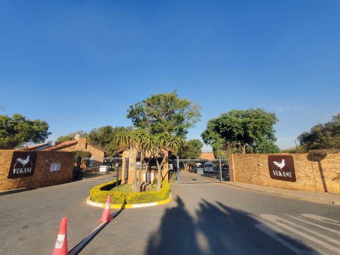 For Sale: 2-Bedroom Apartment in Boundary Park with Rental Income Opportunity.