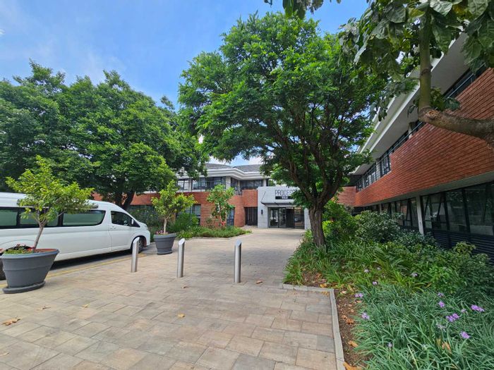 Bryanston Office To Rent: Ground floor, 425.93sqm, shared facilities, secure parking.