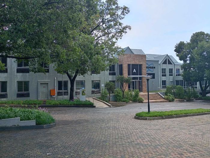 Property #2209826, Office rental monthly in Woodmead