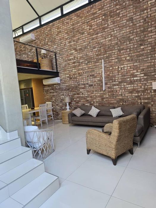 Property #2397926, Townhouse Rental Monthly in Avis