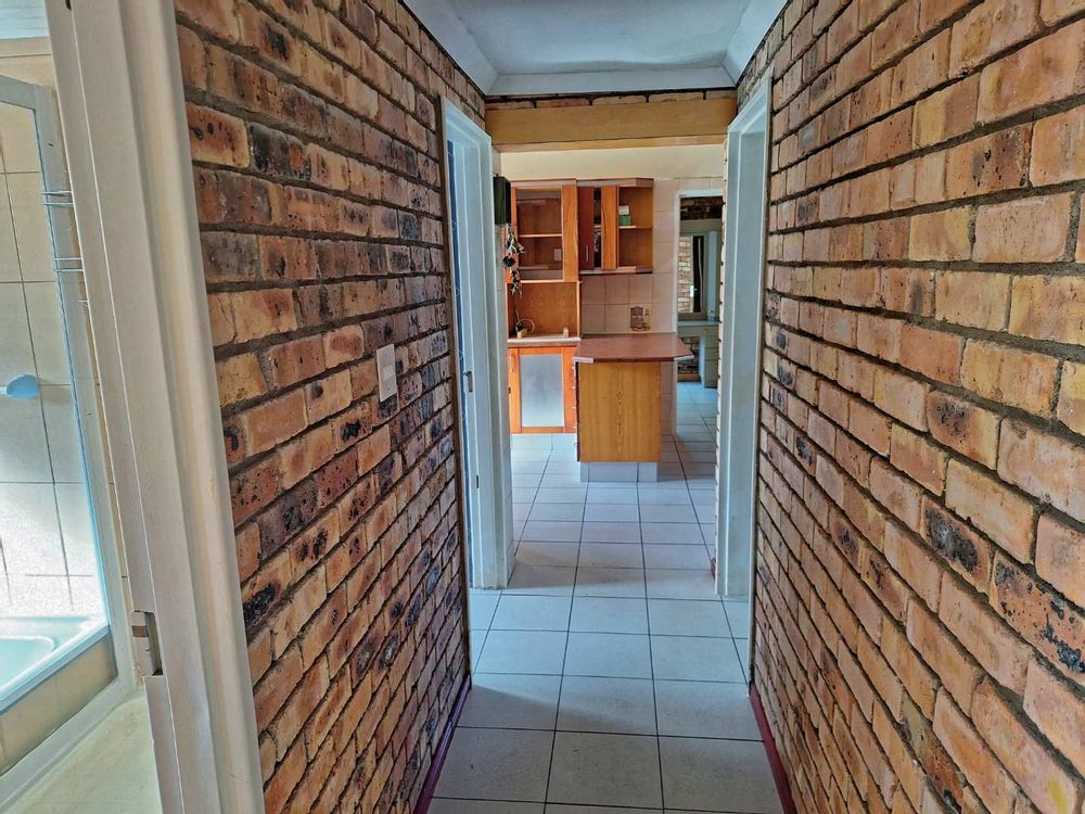 From 2nd bedroom to kitchen