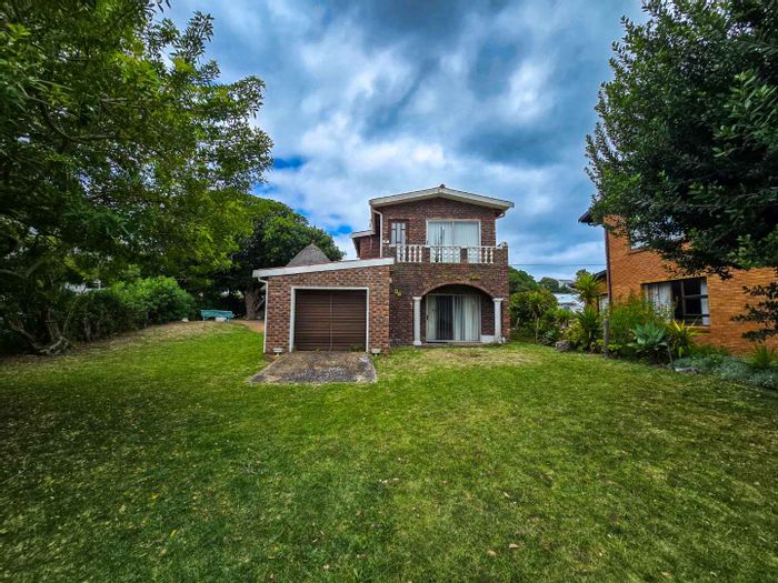 Property #2431681, House For Sale in Stilbaai Oos