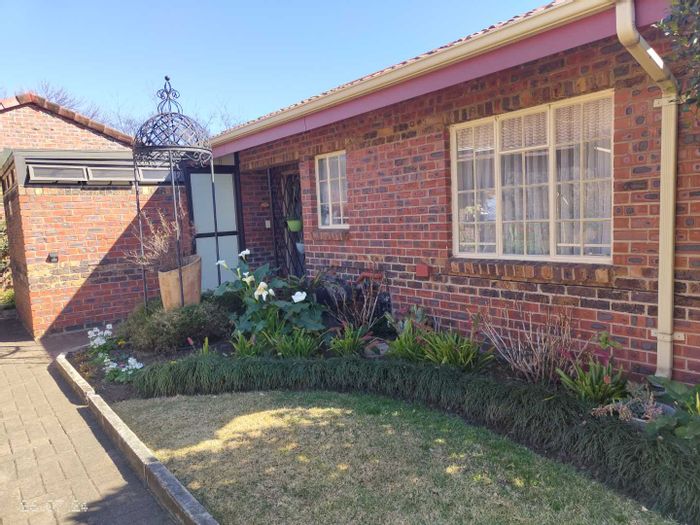 Property #2269481, Retirement Village for sale in Newcastle Central