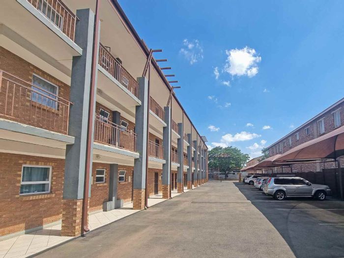 Property #2209426, Apartment for sale in Kempton Park Central