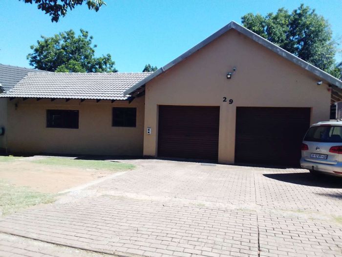Property #2213705, House for sale in Kempton Park Central