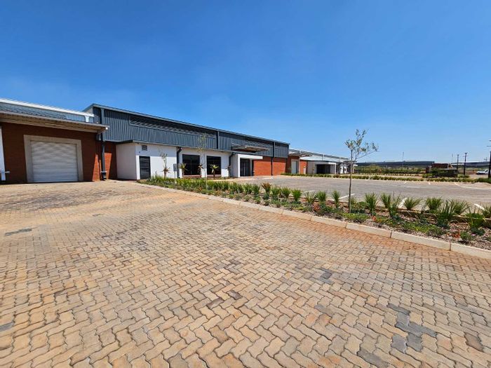 Property #2218480, Industrial rental monthly in Witfontein Ext 27