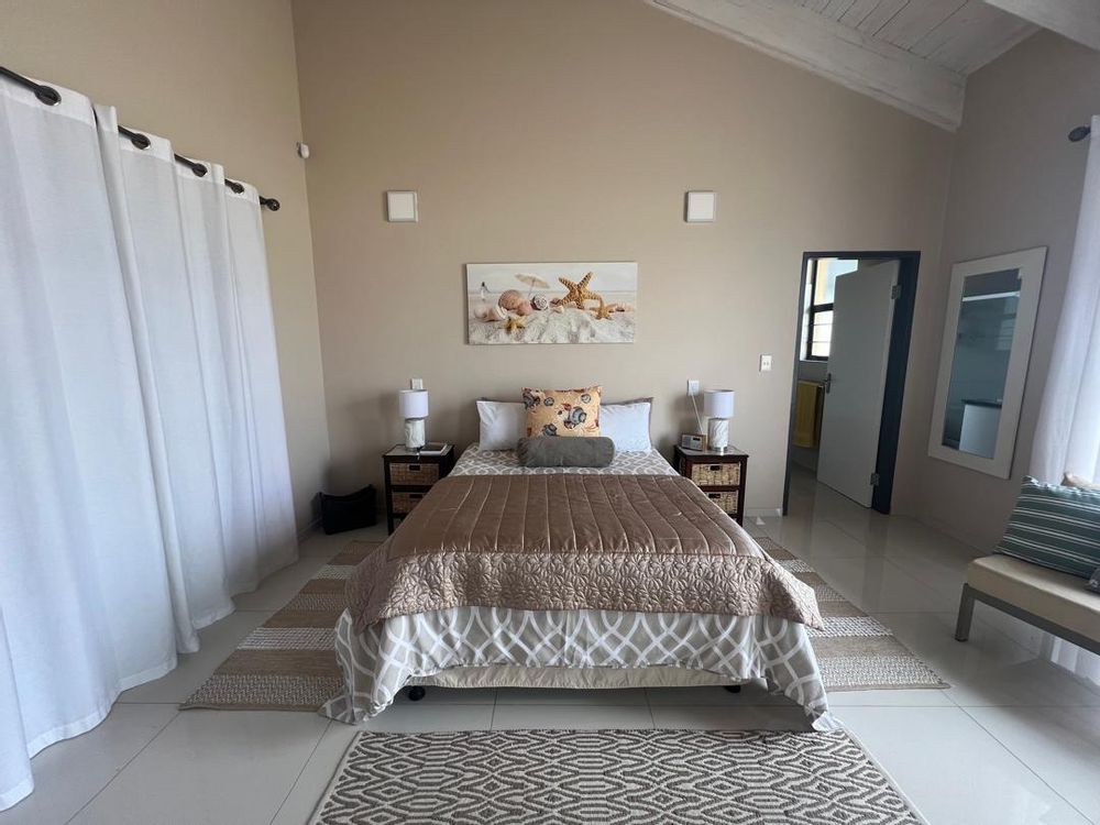 Bedroom 2 with en-suite bathroom and BIC