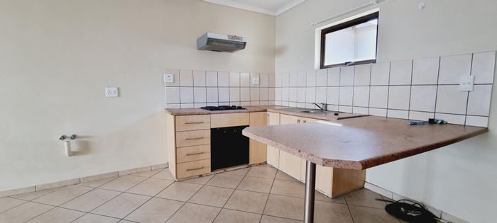 For Sale: Windhoek West Apartment with 2 bedrooms, balcony, near NUST.