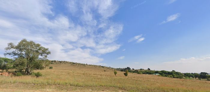 Vacant Agricultural Land For Sale in Krugersdorp Central with scenic views and privacy.