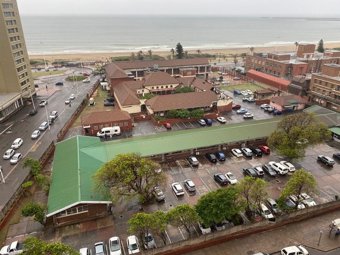 Point Apartment For Sale: 1 bed, ocean views, 24-hour security, parking included.