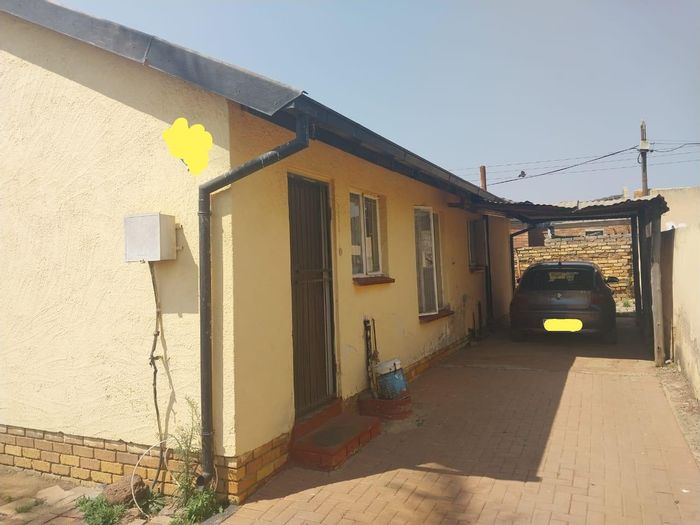 Property #2187897, House for sale in Tsakane Ext 1