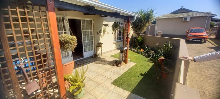 For Sale: Townhouse in Sunward Park with private garden and double security.