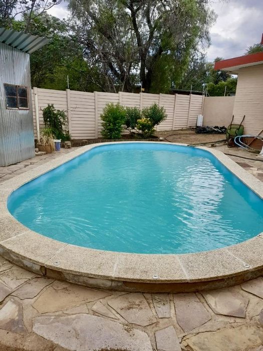 Pioniers Park House For Sale: 3 beds, 2 baths, pool, plus 2-bed flat.
