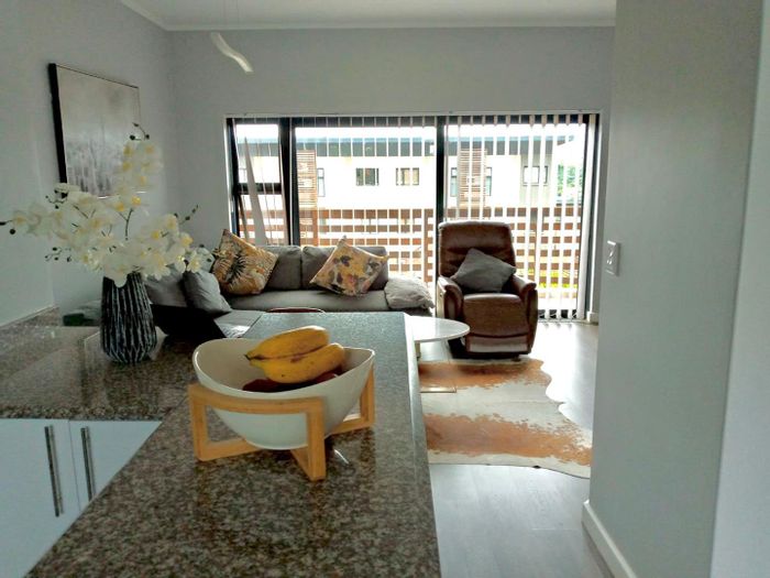 Property #2103385, Townhouse for sale in Cotswold Downs Golf & Country Estate