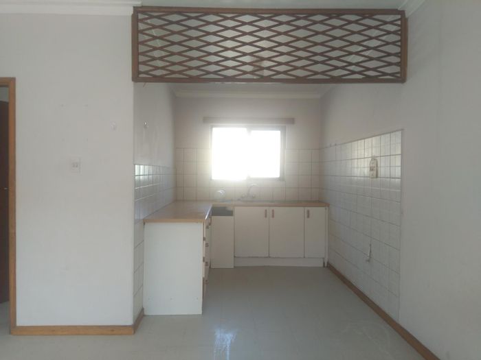 Property #1943467, Apartment pending sale in Walvis Bay Central