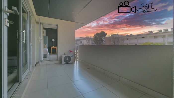 2-Bedroom Apartment To Rent in Sandown with patio, parking, and 24/7 security.