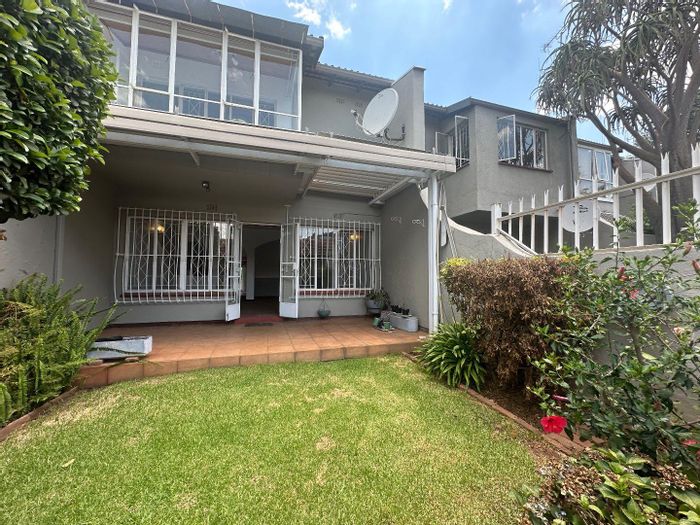 For Sale: 3-Bedroom Townhouse in Fairland with garage, garden, and staff quarters.