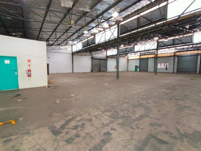 Property #2266833, Industrial rental monthly in New Germany