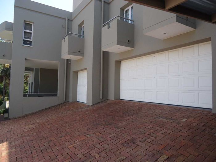 Property #2227181, House for sale in Waterkloof Glen