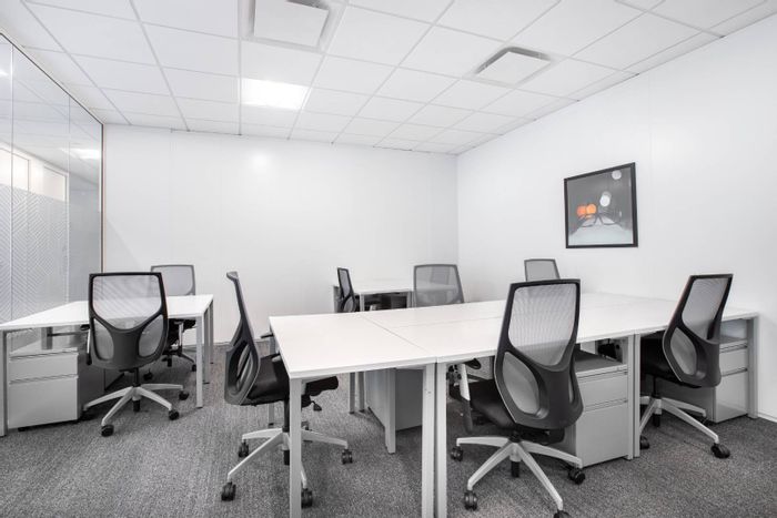 To Rent: Office in Midrand Central with 100 sqm, flexible contracts, and amenities.
