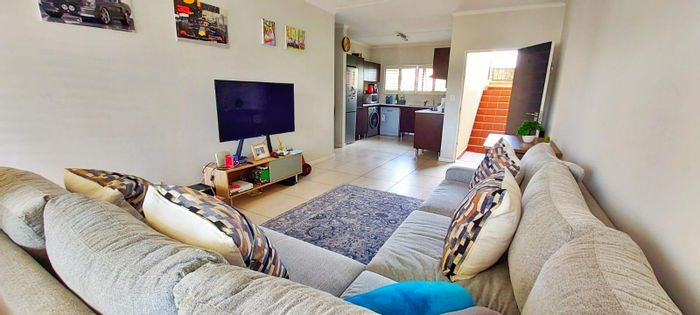 Property #2103369, Apartment for sale in Kyalami Hills