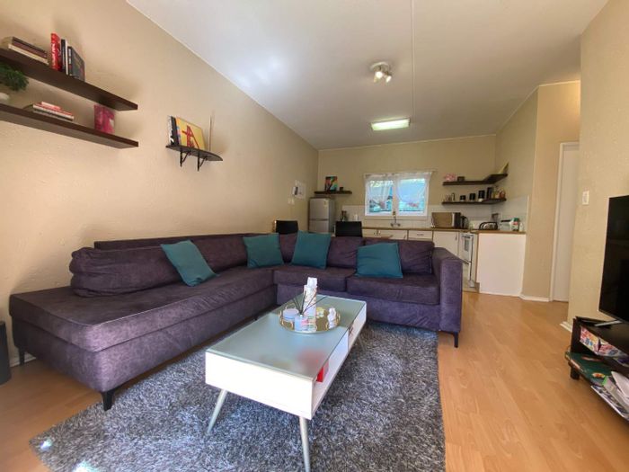 Property #2140922, Apartment for sale in Montgomery Park